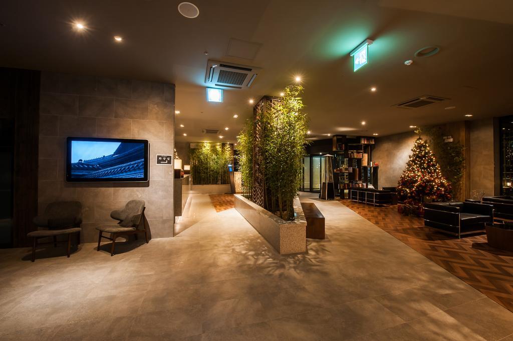 Laon Convention Hotel Daejeon Bagian luar foto