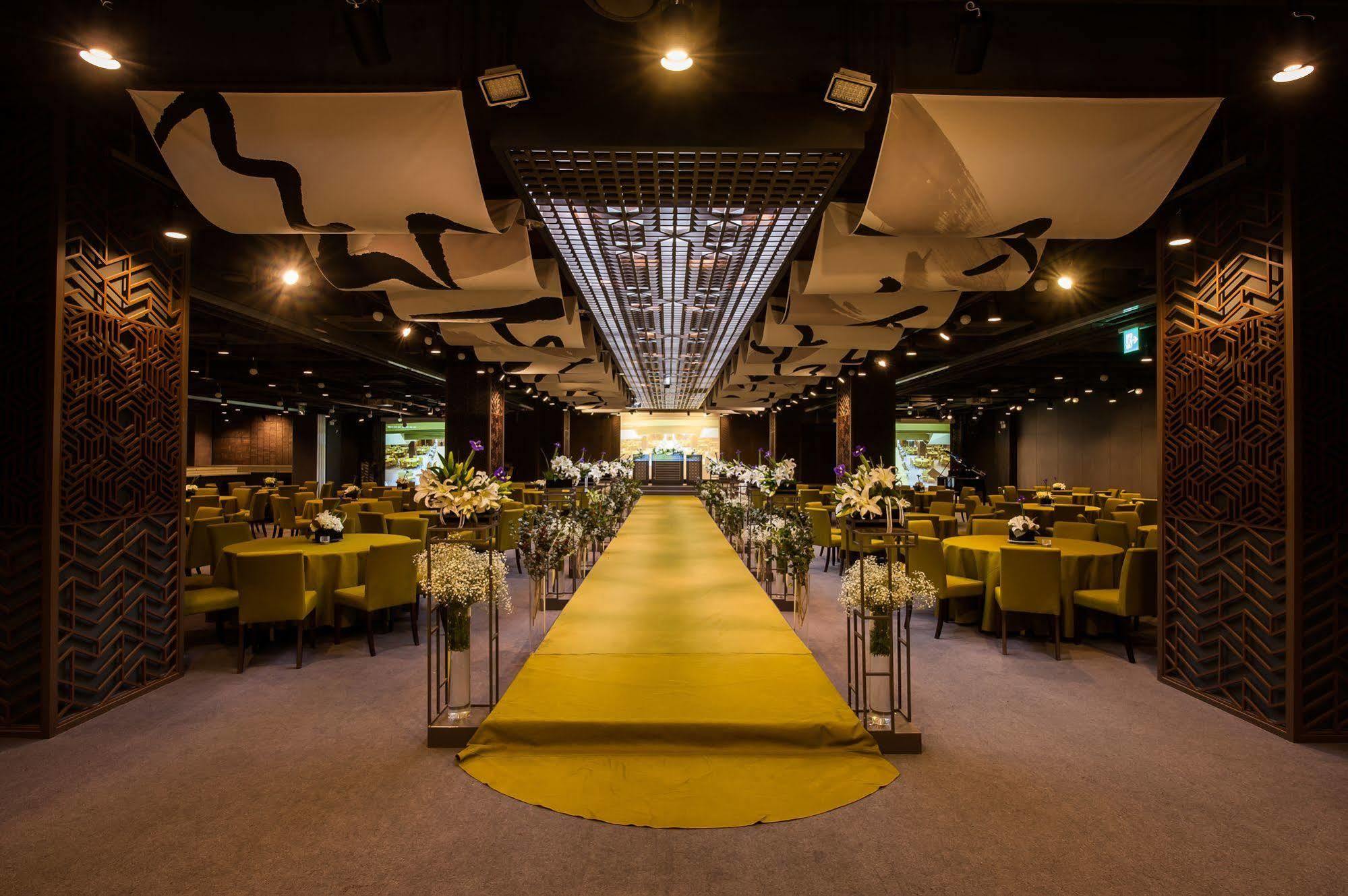 Laon Convention Hotel Daejeon Bagian luar foto